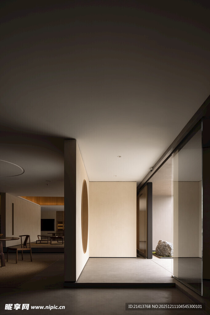 简约现代室内空间一角