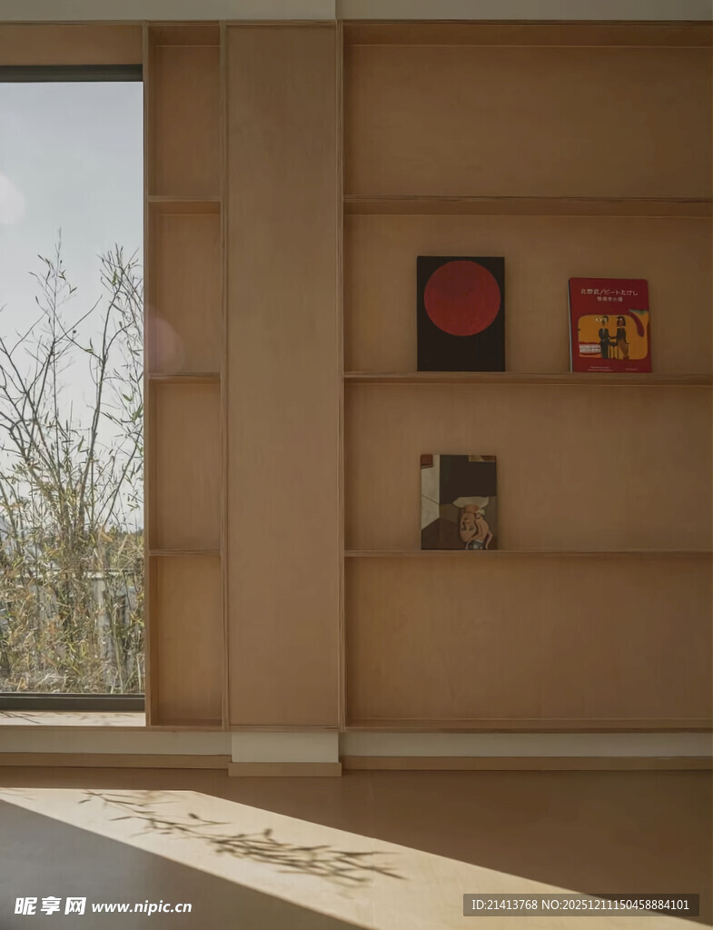 简约木质室内空间一角