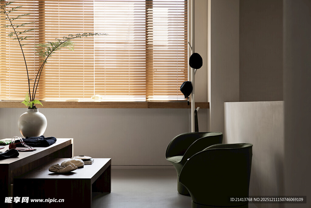 简约室内一角绿植添生机