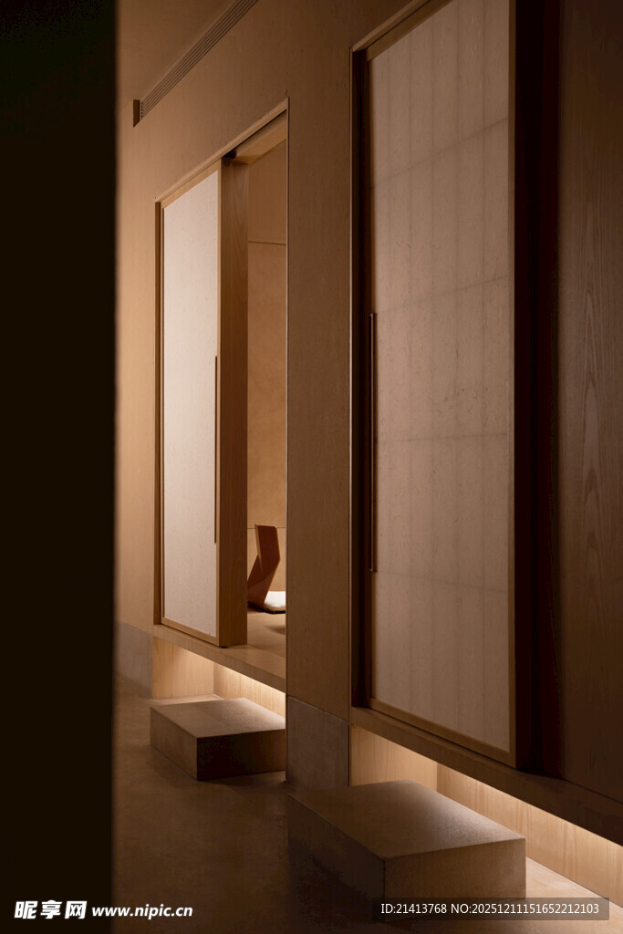 日式风格室内走廊场景