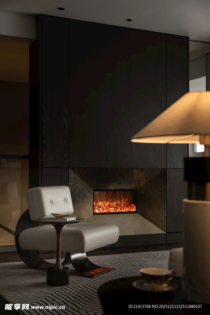 现代温馨客厅壁炉场景