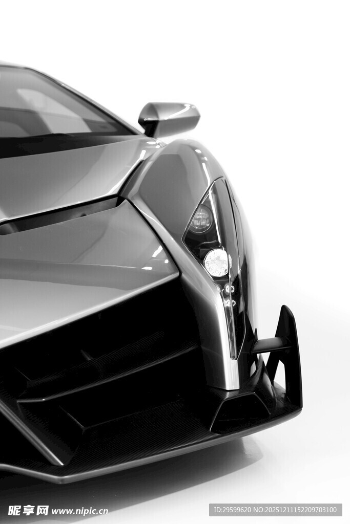 炫酷黑色跑车前端特写