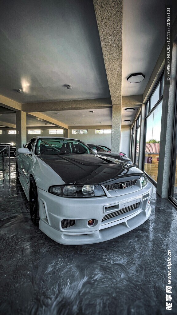 炫酷改装跑车室内展示