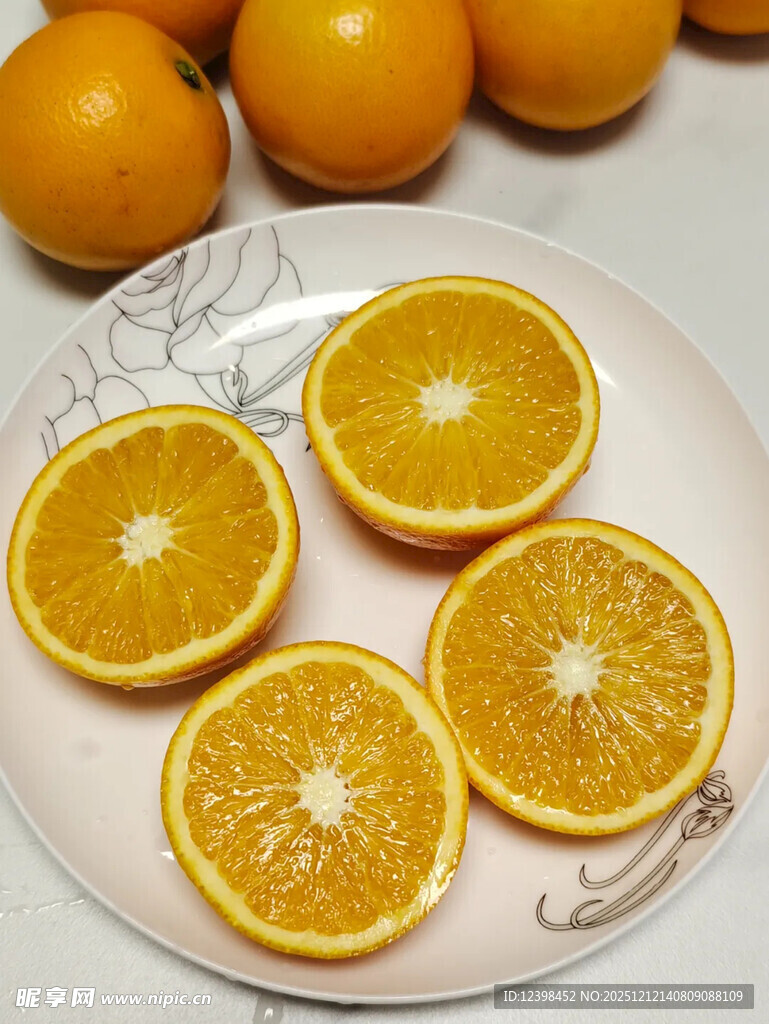 盘中鲜橙