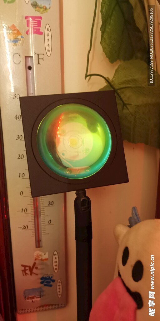 彩色发光圆形装置