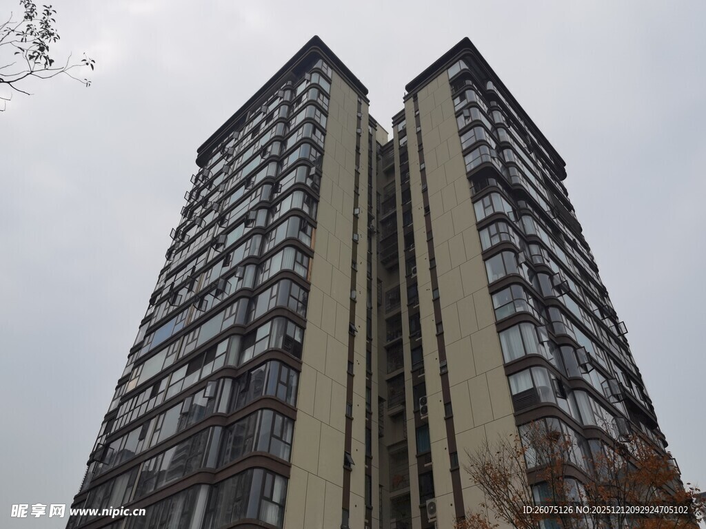 高层住宅楼外观