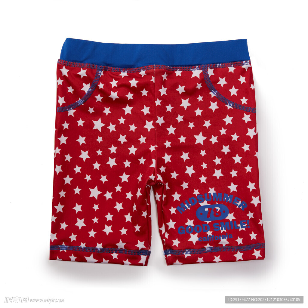红色星星图案儿童短裤