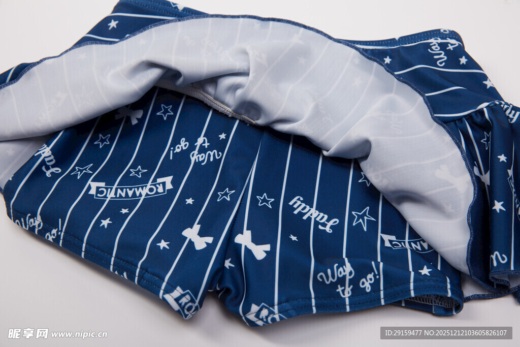 蓝白星星条纹儿童短裤