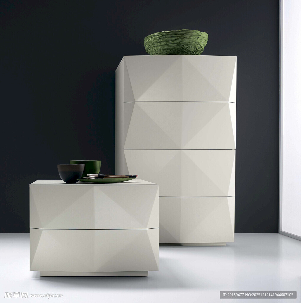 现代简约风格白色储物柜