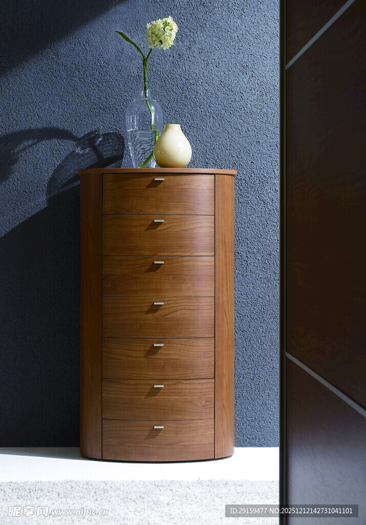 木质五斗柜简约家居装饰