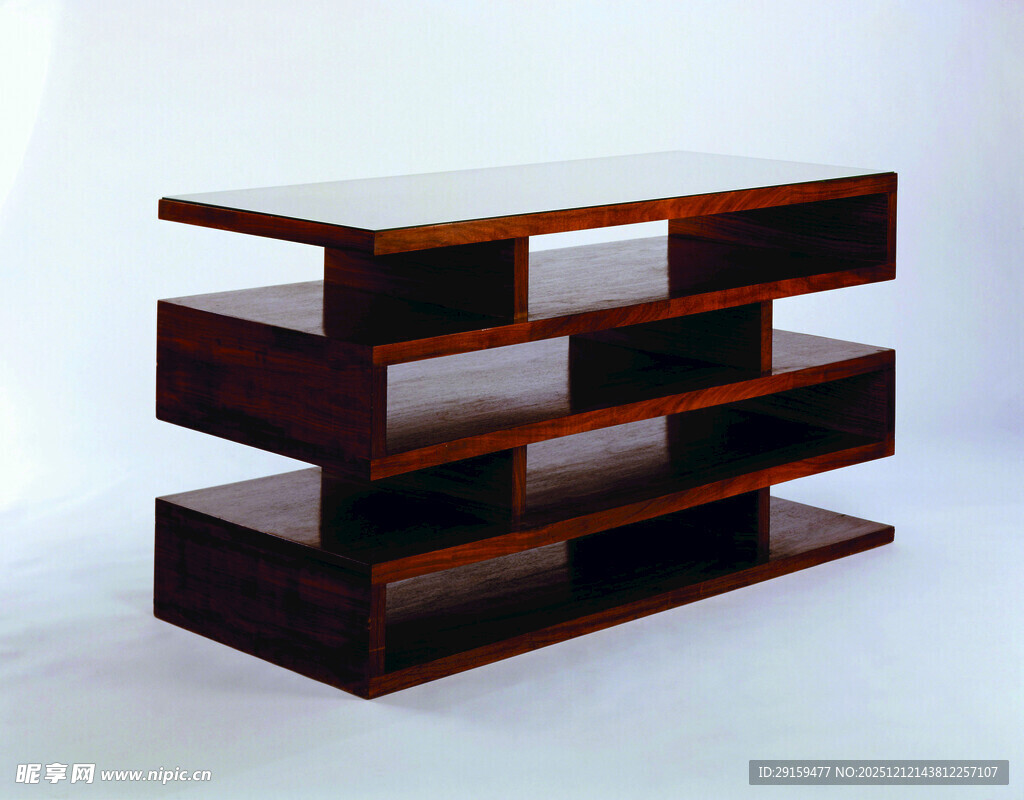 现代多层木质置物架