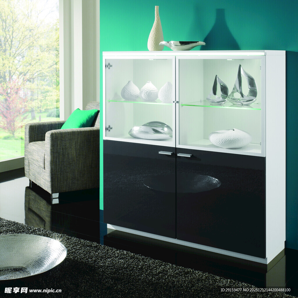 现代简约风格客厅玻璃柜