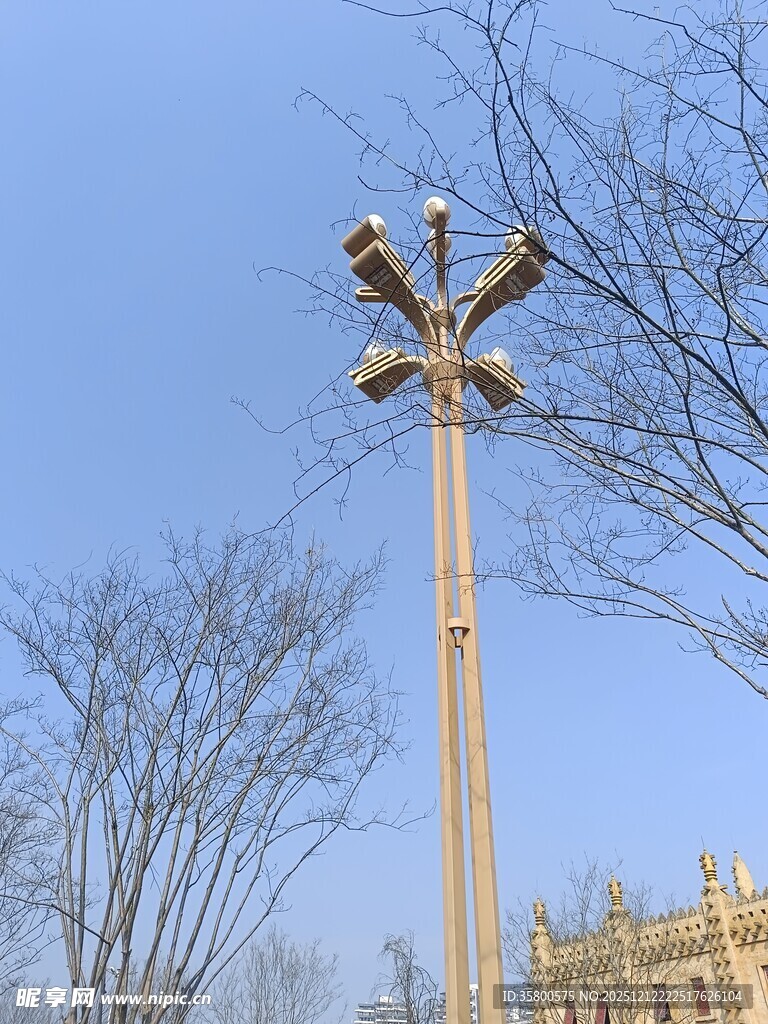 户外独特造型的景观灯柱