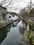 江南水乡小河畔风景