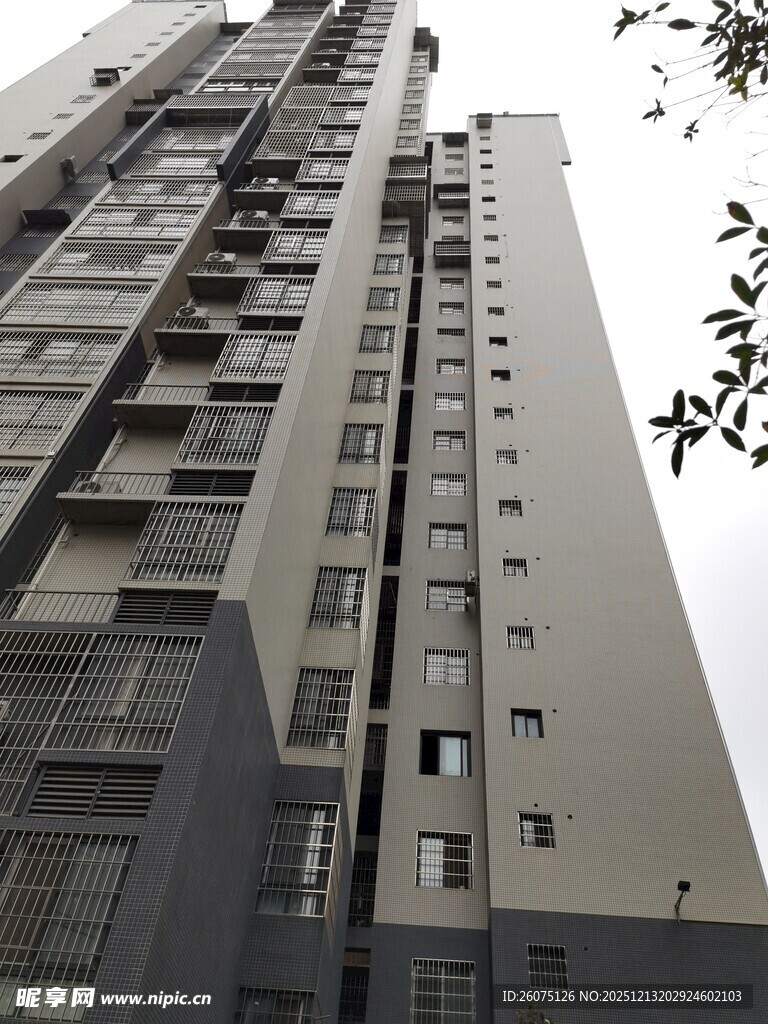 高层住宅楼外观