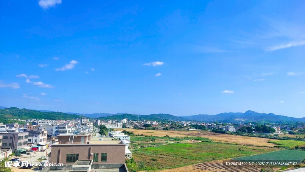 乡村美丽风光俯瞰图