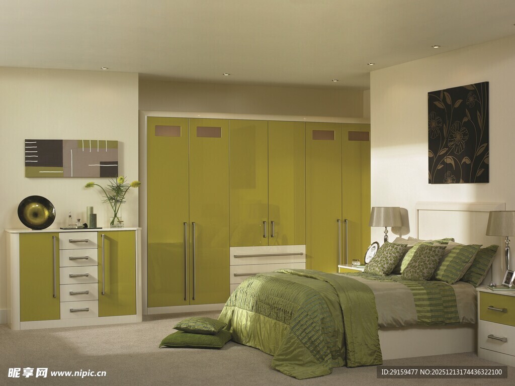 清新绿色系温馨卧室空间