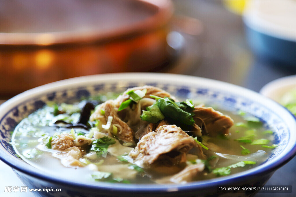 美味鲜香的鸡肉烩