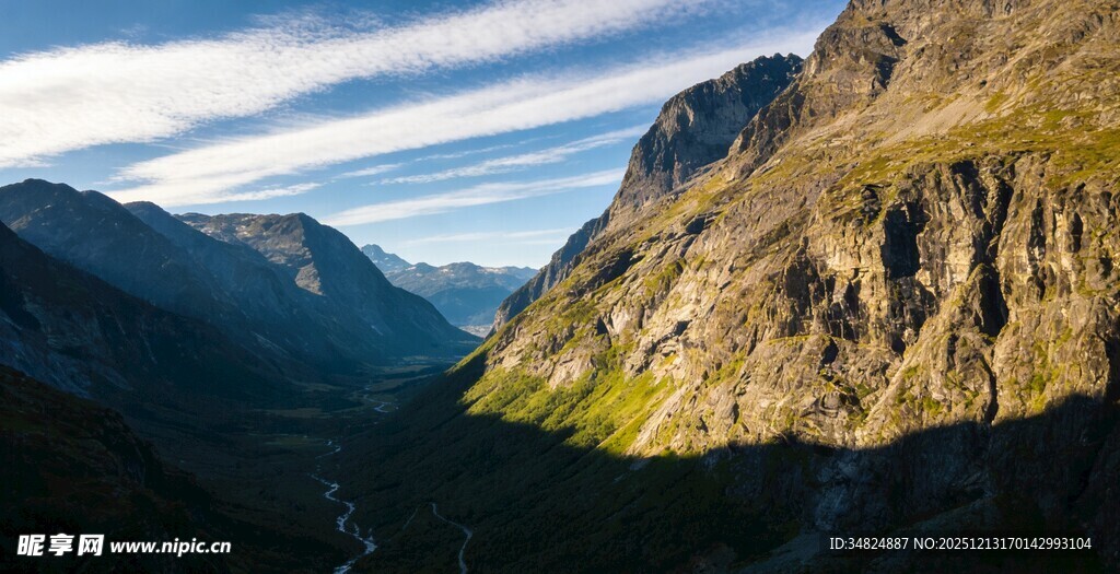 壮丽山谷风光