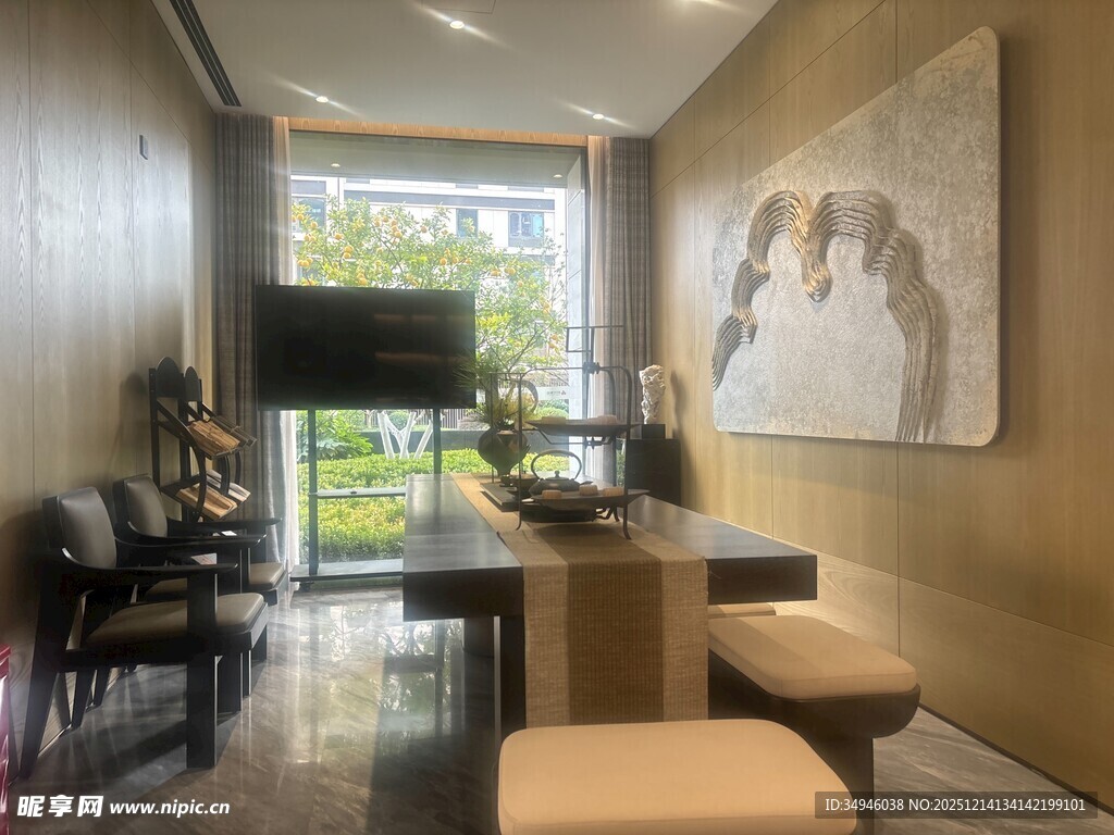 现代简约风客厅餐厅一角