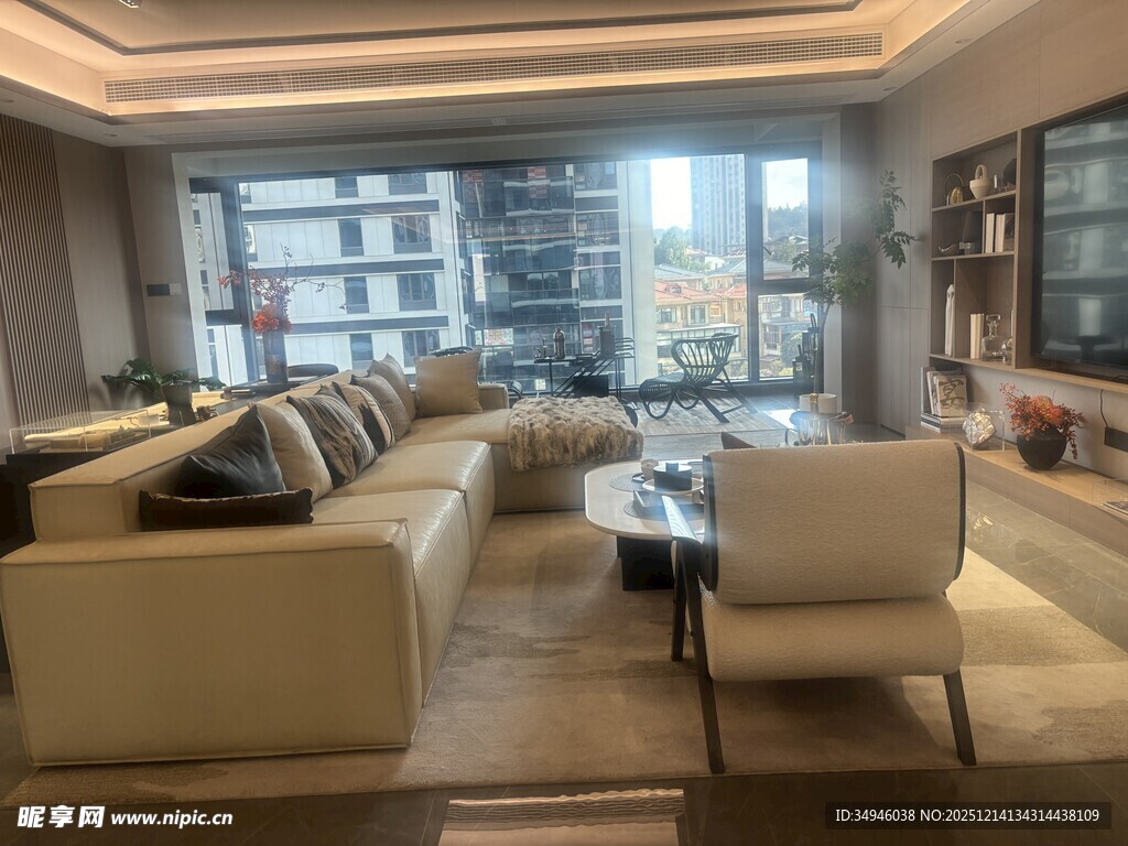 现代简约风格豪华客厅