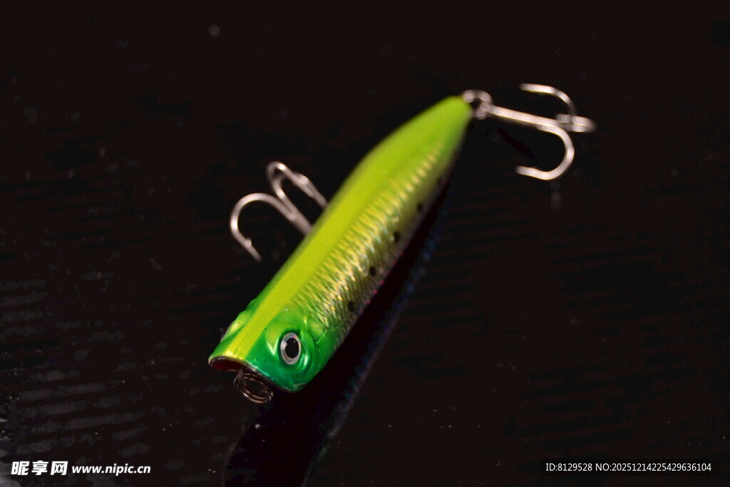 绿色仿真鱼饵