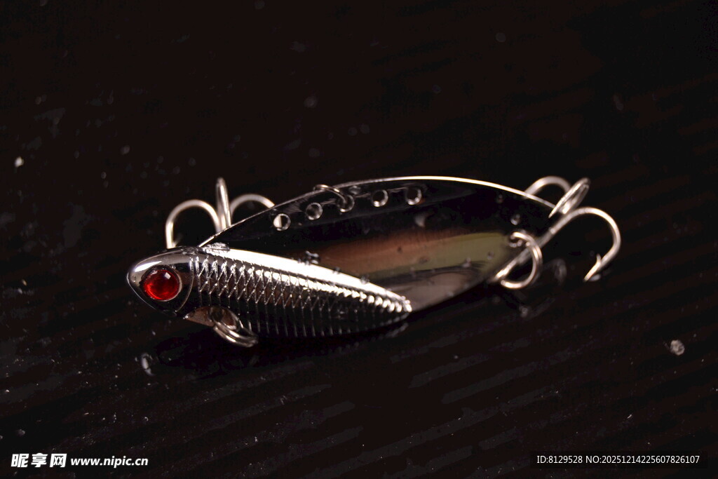 金属路亚饵钓鱼好帮手