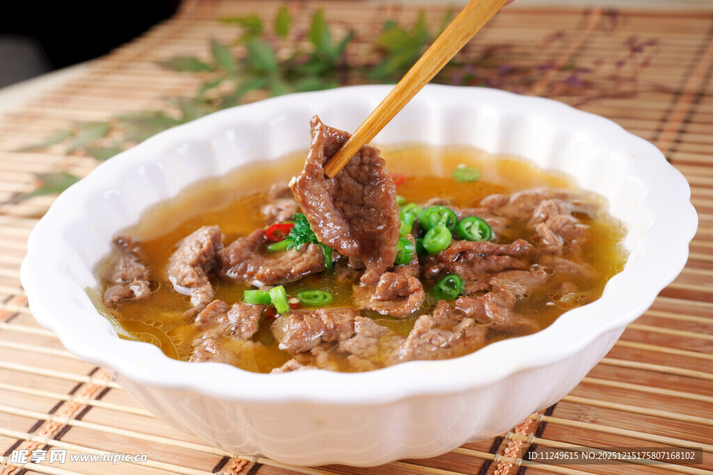 上汤嫩牛肉