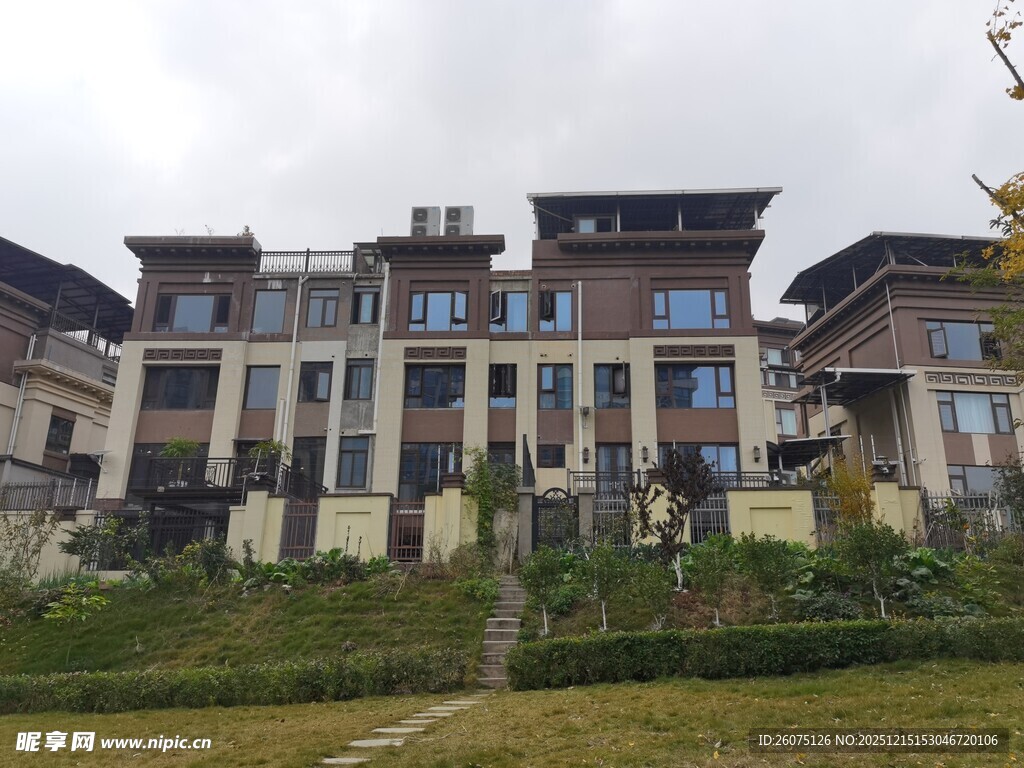 山间中式风格建筑群