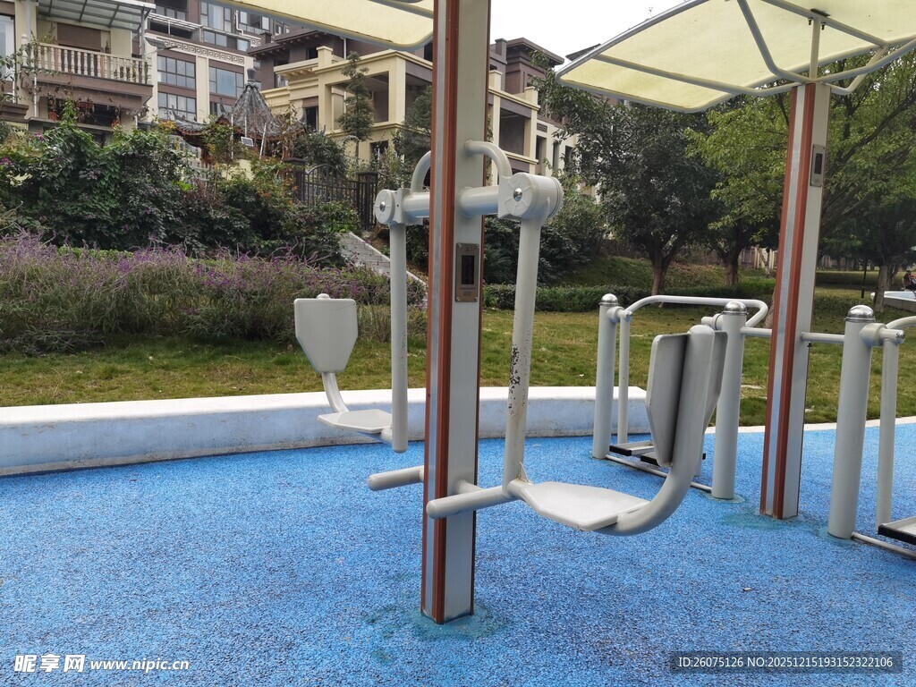 户外小区健身器材设施
