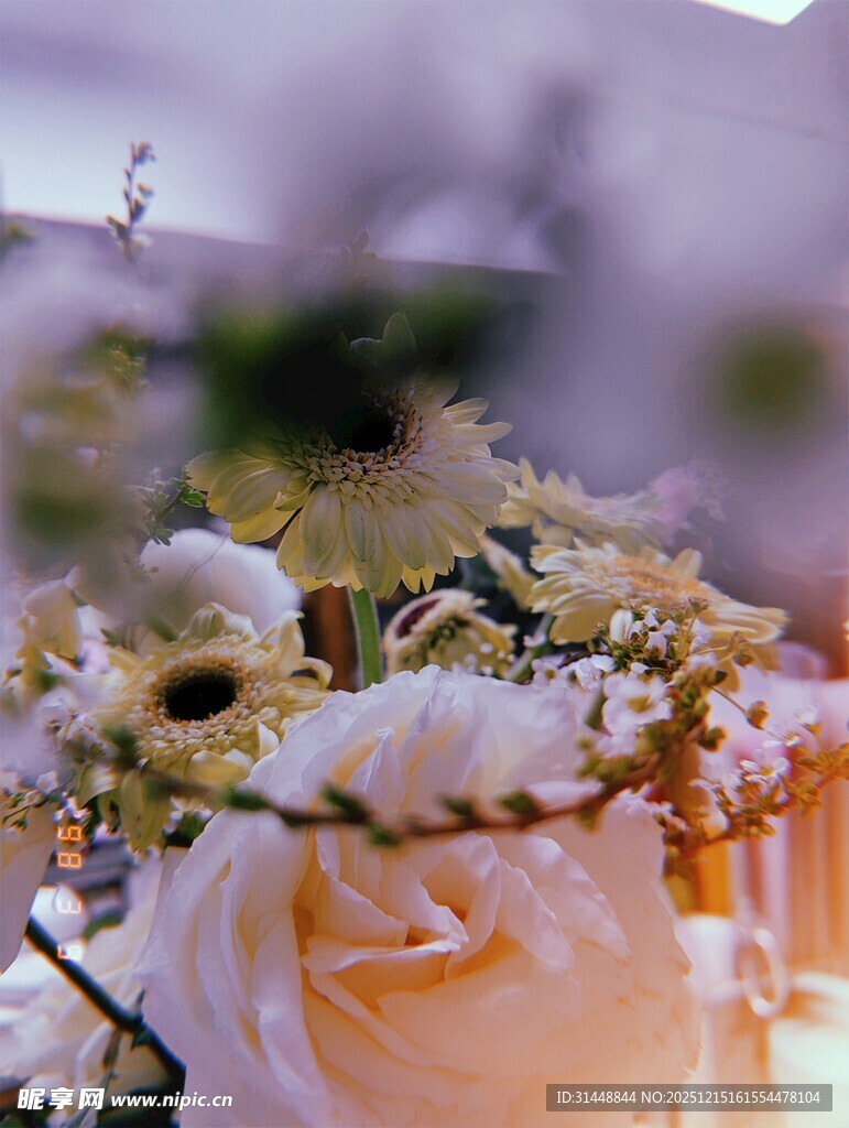 浪漫花卉装饰场景