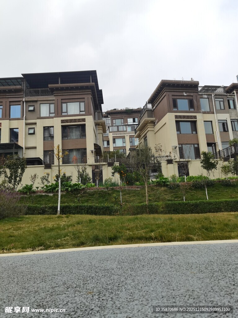 现代风格联排别墅景观