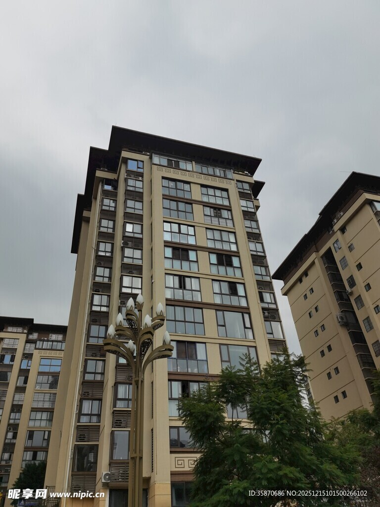 高层住宅楼外观景观