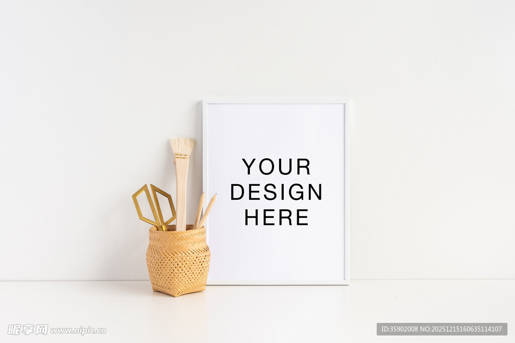 空白画框文具展示场景