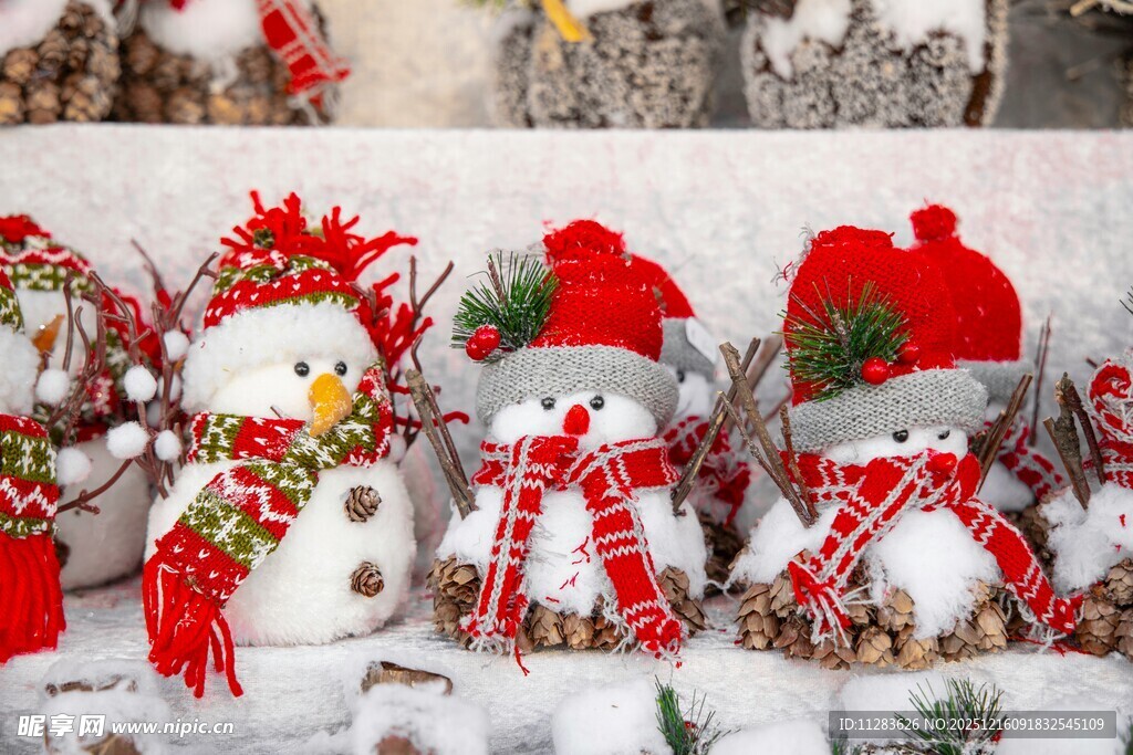 圣诞雪人装饰摆件