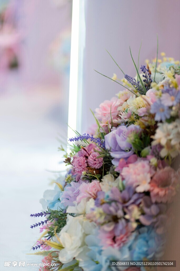 多彩花卉装饰场景