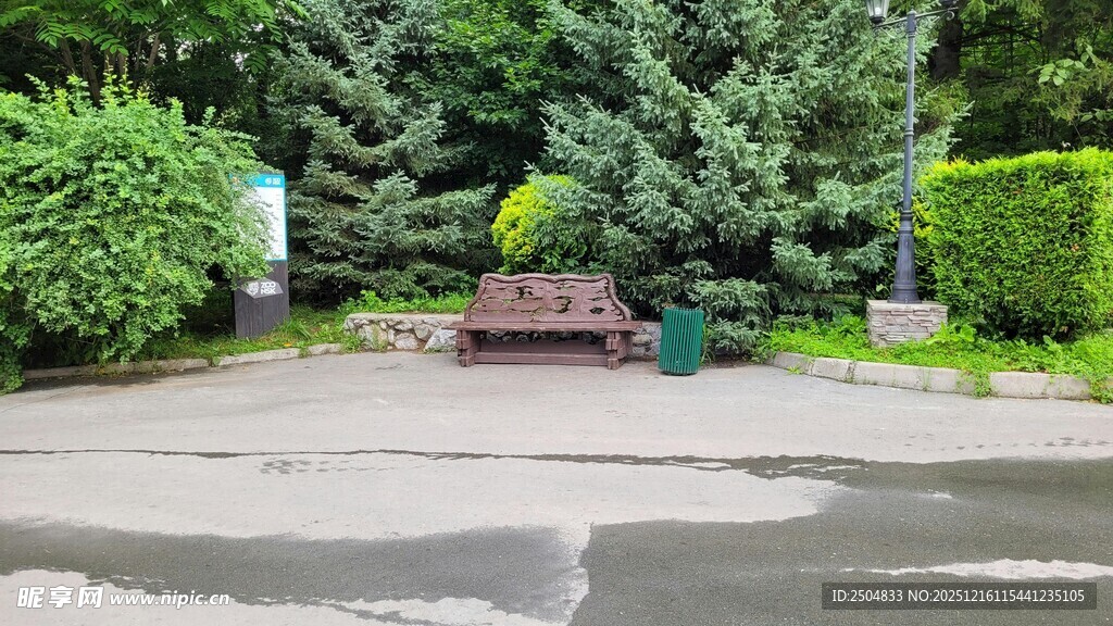 静谧户外休憩处