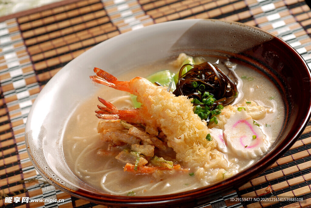 日式海鲜天妇罗盖饭