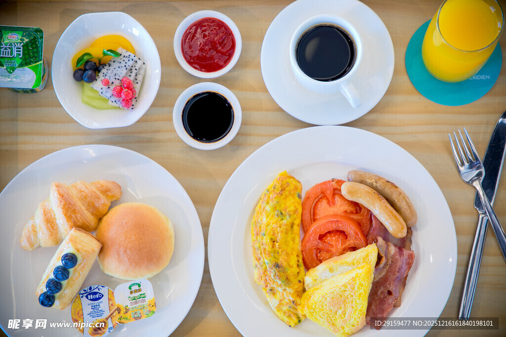丰盛早餐摆拍