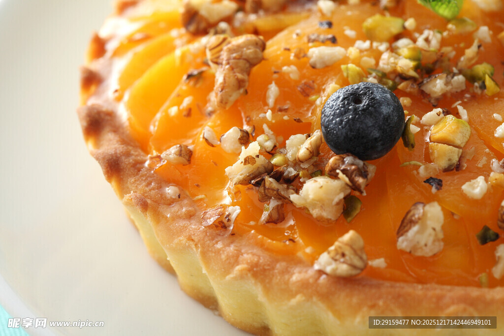 美味水果坚果塔