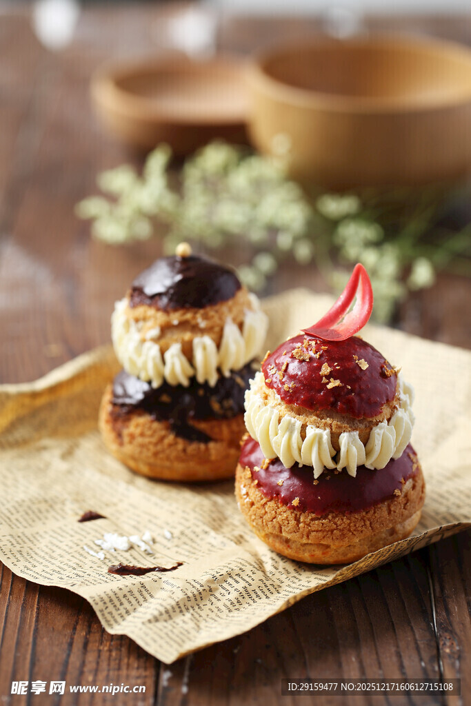 美味精致的特色夹心糕点