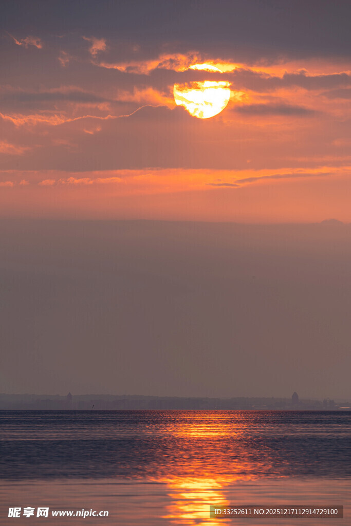 海上夕阳美景