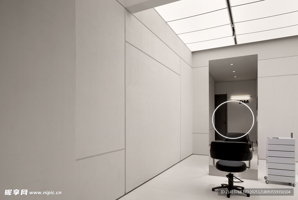 现代简约风的室内洗衣空间