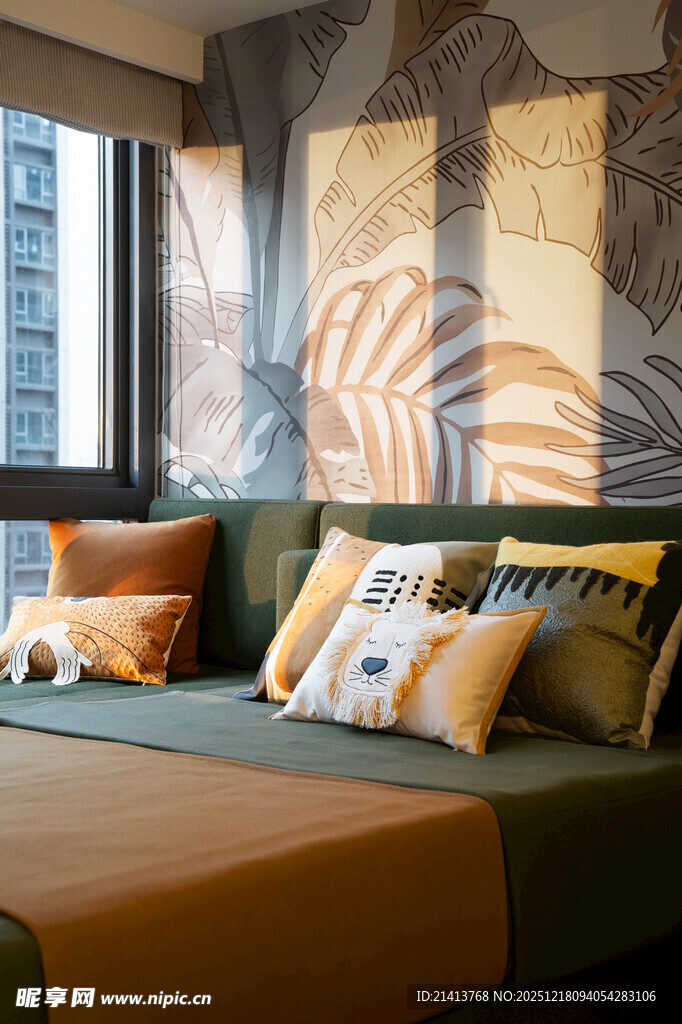 现代风卧室温馨舒适床铺