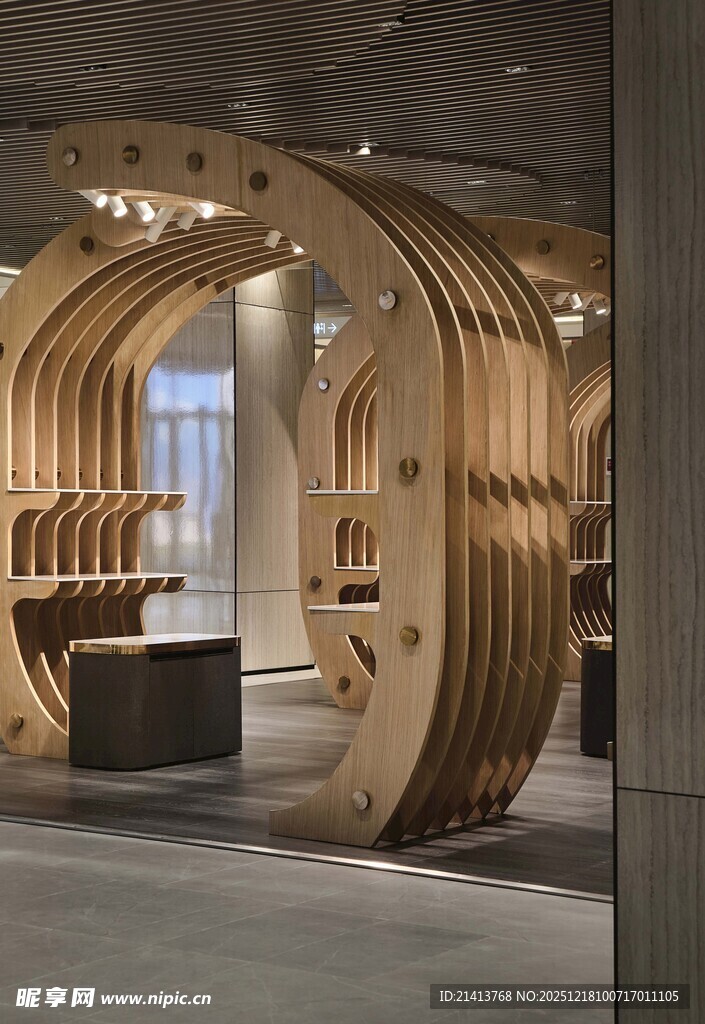 木质环形创意室内装饰