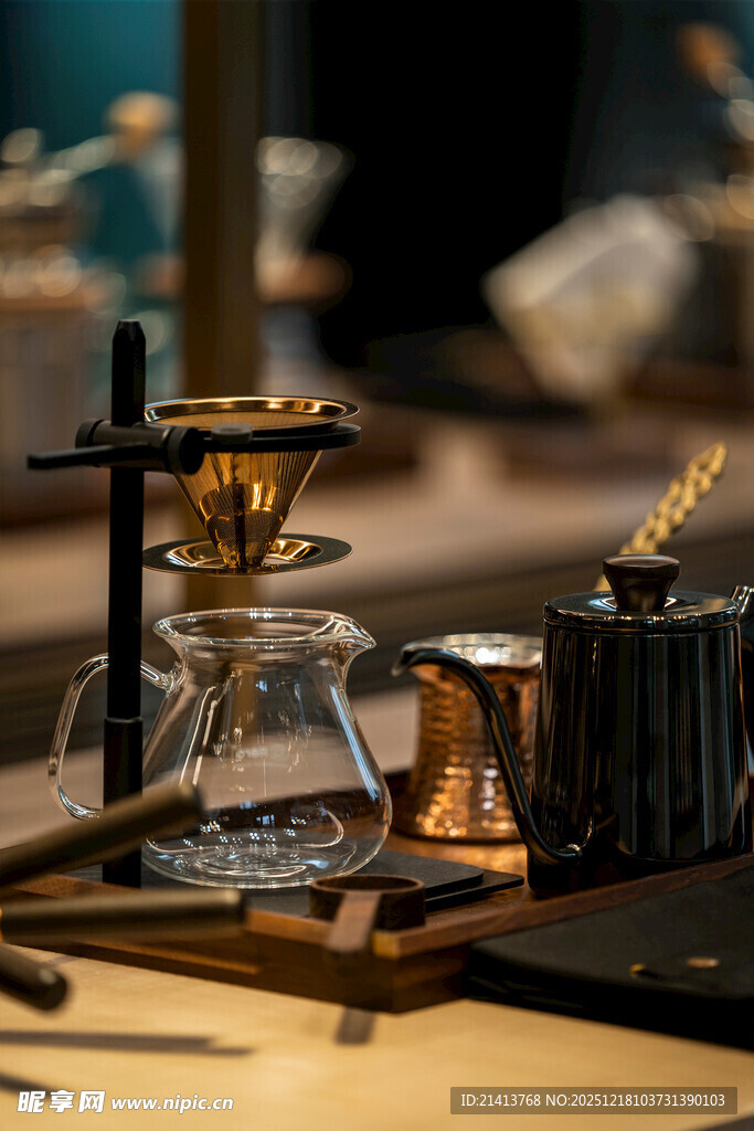 手冲咖啡器具展示