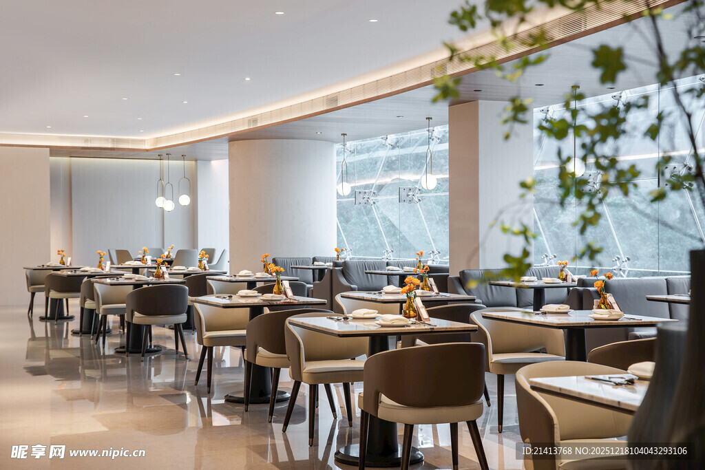 现代简约风格餐厅室内场景