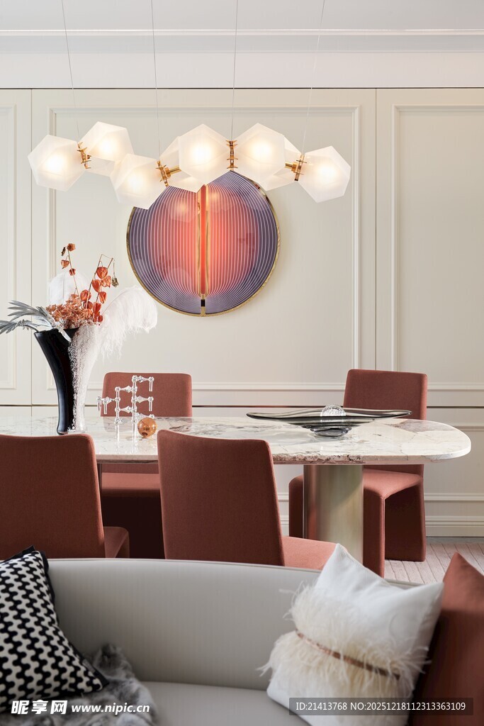 现代简约风客厅餐厅一角