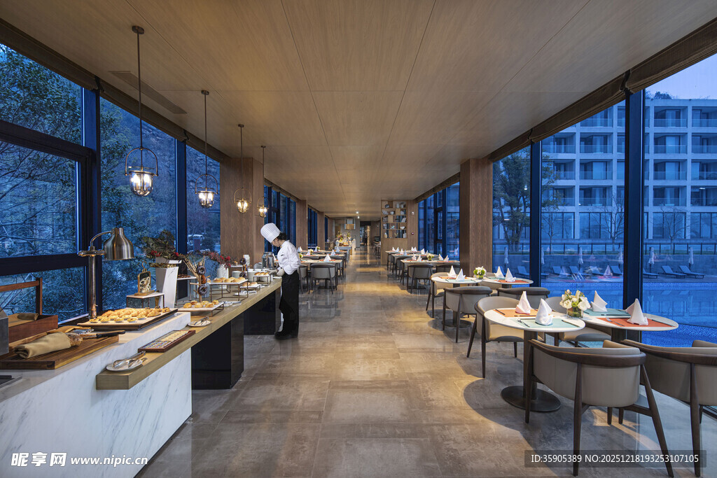 现代风格餐厅内景布置