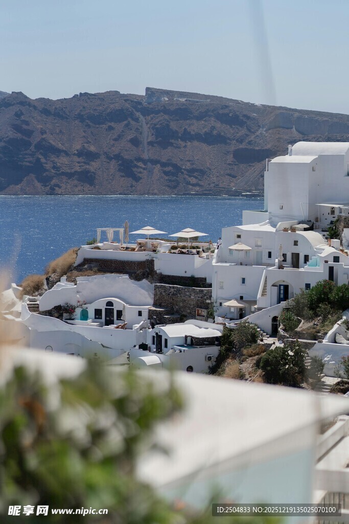 圣托里尼美丽海滨景致